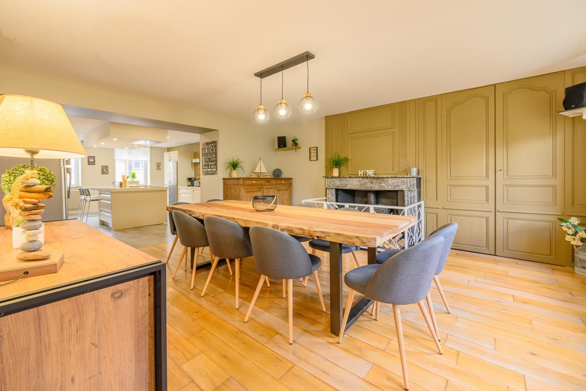 Holiday home Des Dix Potiers Raucourt-et-Flaba
